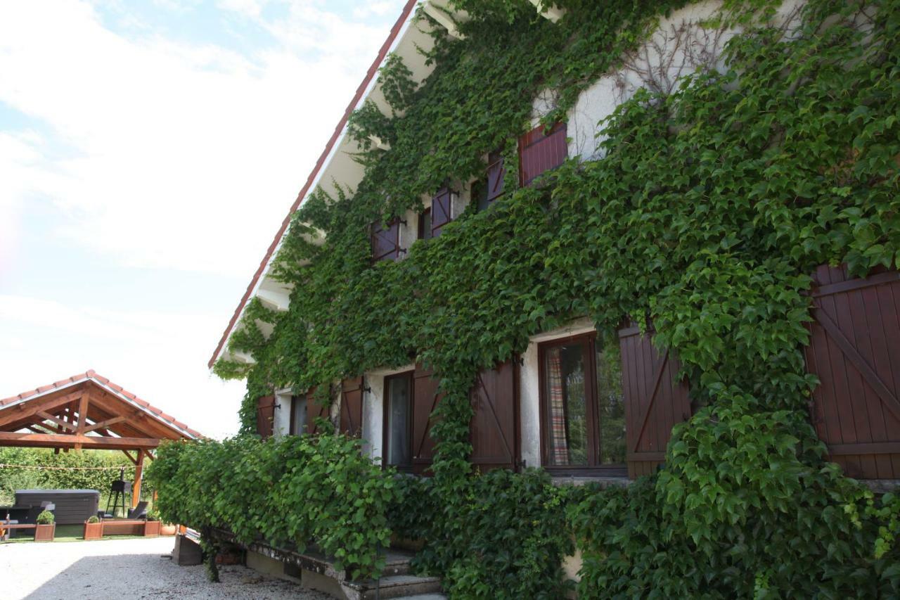Gite De Solama Avec Spa Balleville 외부 사진